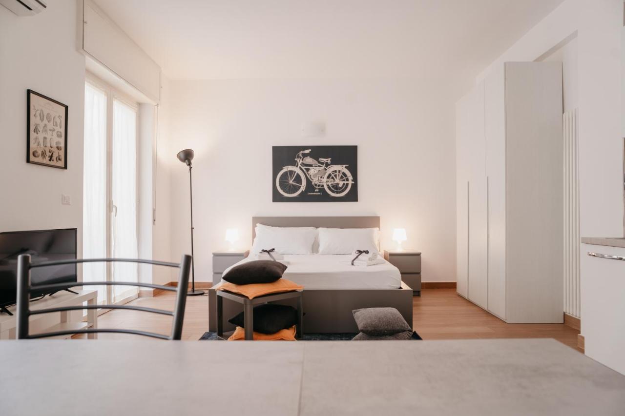 Brombeis Aurea By Casanapoletana - Town Center Apartment Naples Exterior photo