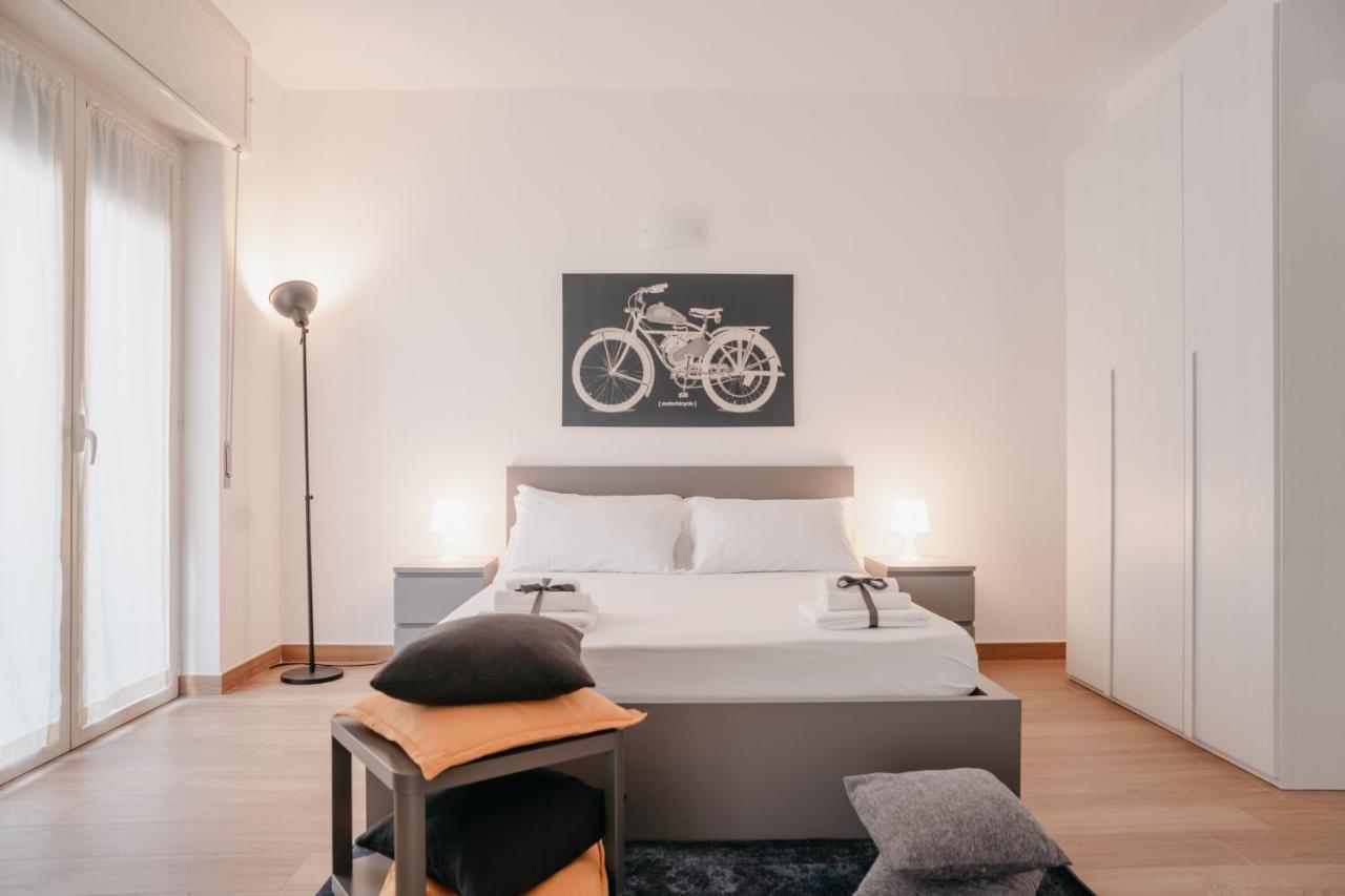 Brombeis Aurea By Casanapoletana - Town Center Apartment Naples Exterior photo