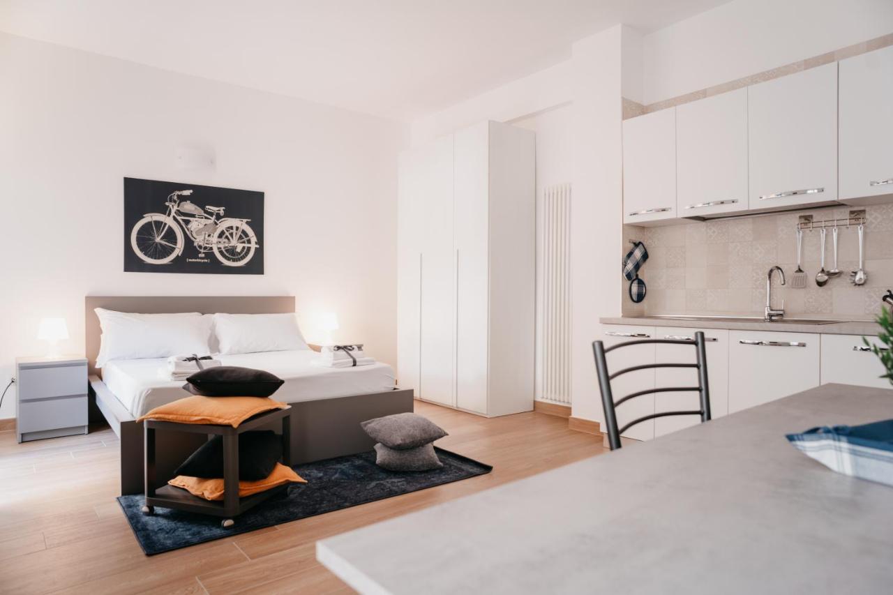 Brombeis Aurea By Casanapoletana - Town Center Apartment Naples Exterior photo